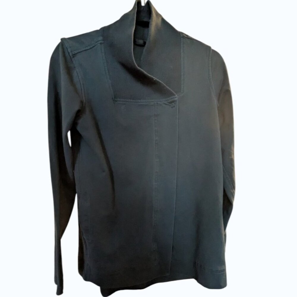 Lululemon Belle Wrap | Size 4 - Picture 3 of 10
